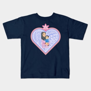 Arab mother and child Kids T-Shirt